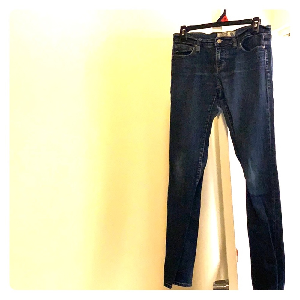 Pink by Victoria’s Secret jeans.